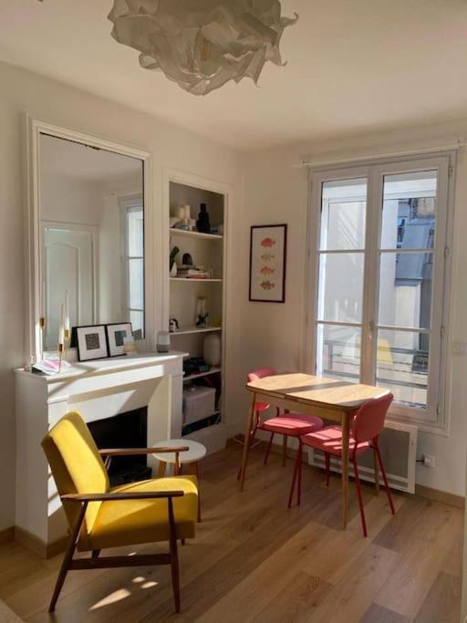 Modern Appartement W/ Tour Eiffel View In The 7Th Parijs Buitenkant foto